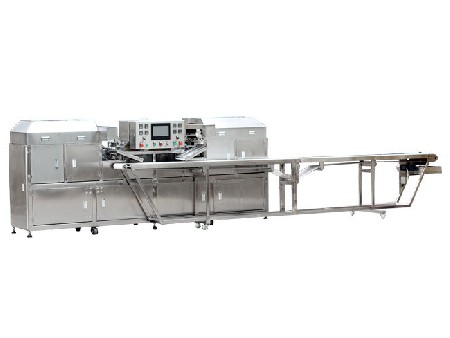 有輸送線的蛋卷機